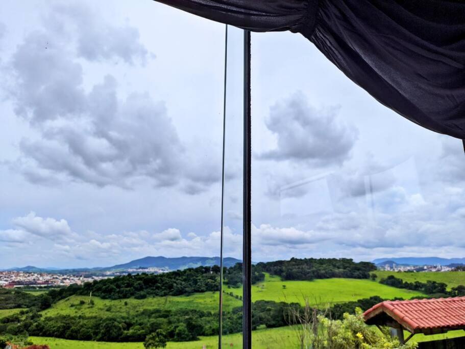 Tiny House Paraiso Minicasas Com Hidromassagem Pouso Alegre Bagian luar foto