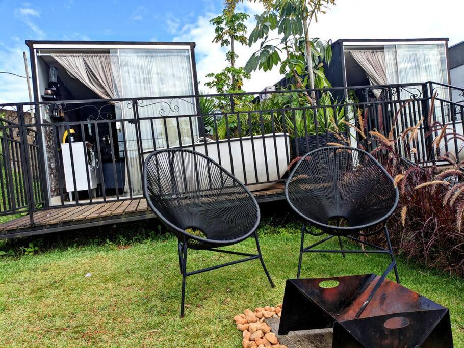 Tiny House Paraiso Minicasas Com Hidromassagem Pouso Alegre Bagian luar foto