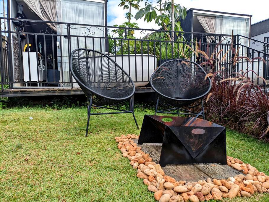 Tiny House Paraiso Minicasas Com Hidromassagem Pouso Alegre Bagian luar foto