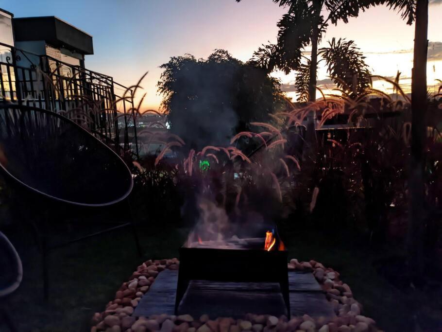 Tiny House Paraiso Minicasas Com Hidromassagem Pouso Alegre Bagian luar foto